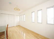 �x�j�T�[�r�X�̎{�H��i���z�E���z�H���j